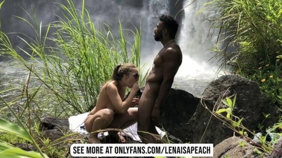 OnlyFans - Lena Paul - Hawaiian Waterfall Sex (FullHD/1080p/507 MB)