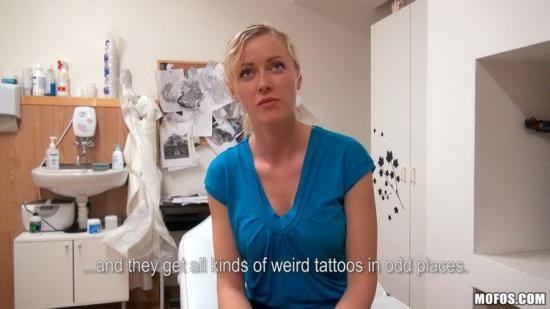 PublicPickUps/Mofos - Victoria Waigel - Tattoo My Tits (FullHD/1080p/3.86 GB)