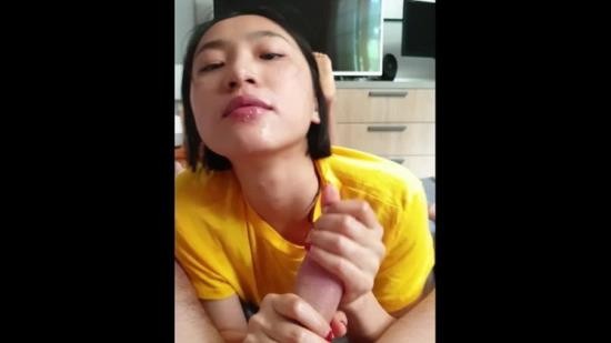 Porn - June Liu - Morning Blowjob by Cute Asian Student (FullHD/1080p/1.14 GB)