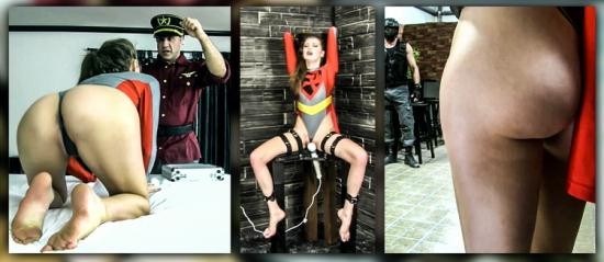 Primals Custom Videos/Primal's Darkside Superheroine/clips4sale - Elena Koshka - Soviet Supergirl - Captured And Converted (HD/720p/1.07 GB)