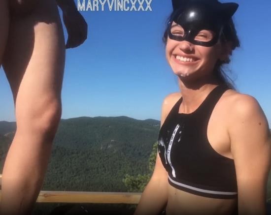 Modelhub - Maryvincxxx Aka Maria Romanova - I Hiking in Yoga Pants... he Cum on my Face in the Mountains (UltraHD 4K/2160p/1.13 GB)