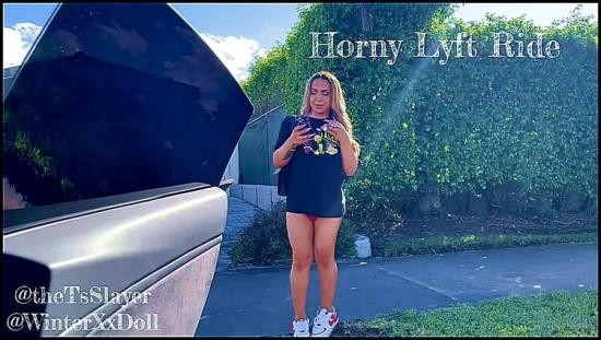 Manyvids - TS Winter (Winterxxdoll), The TsSlayer - Rides Dick In A Car (HD/720p/1.20 GB)