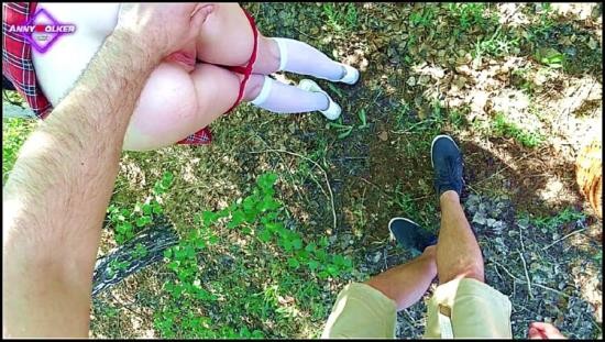 ModelHub - Anny Walker - A WALK THROUGH THE WOODS ENDED WITH A FACIAL CUM (FullHD/1080p/1.26 GB)