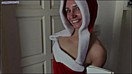 Modelhub - Lisa Fox - Best gift from Santa - Christmas hard anal and deep deepthroat (FullHD/1080p/655 MB)