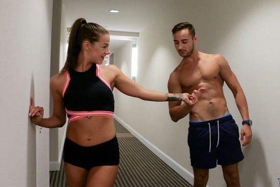 TheRealWorkout/TeamSkeet - Evelin Stone - Foreign Boy Meets Thirsty Fitness Model (FullHD/1080p/2.80 GB)