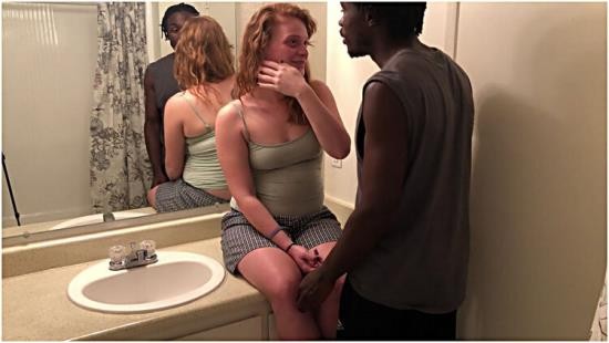 ModelHub - Redhead PAWG Gets fucked Hard on Bathroom Counter Gets creampie by BBC (FullHD/1080p/158 MB)