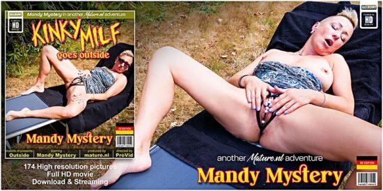 Mature.nl/Matue.eu - Mandy Mystery - Mandy Mystery is a German kinky MILF that loves to masturbate in public (FullHD/1080p/1.49 GB)