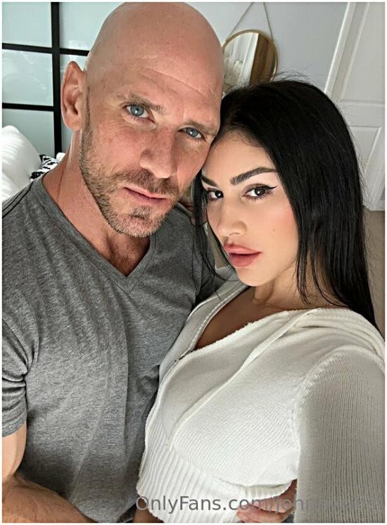 OnlyFans - Queenie Sateen, Johnny Sins - 2023-02-09 (FullHD/1080p/1.85 GB)