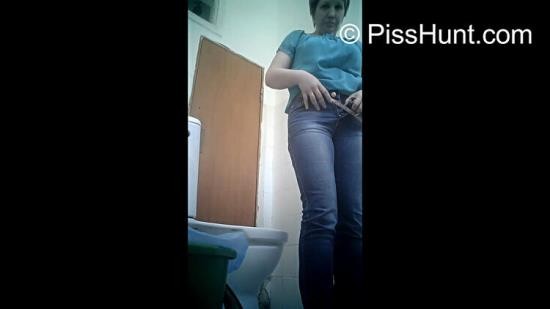 PissHunt - Pissing - 13 (FullHD/1080p/88.0 MB)