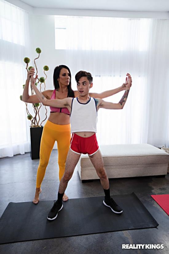 LilHumpers / RealityKings - Reagan Foxx - I Love Yoga! (Full HD/1080p/1.05 GB)