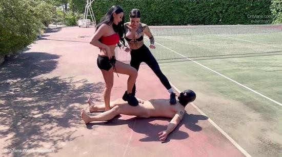 EvilWoman - Evil Woman - Casual Girls Dominating Loser On Tennis Court (HD/1078p/563 MB)