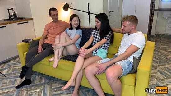 Pornhub - Blindfolded Their Boyfriends And Switched Places To Have A Swinger Party (FullHD/1080p/464 MB)