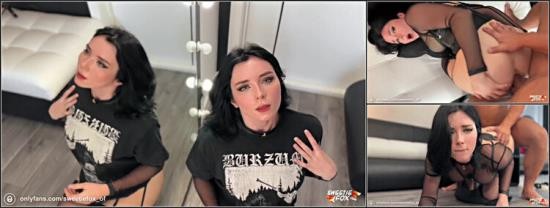 ModelsPorn - SweetieFox Anal Hard Fuck With Black Metal Beauty In Stockings And Facial POV (FullHD/1080p/201 MB)