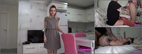 ModelsPorn - BelleNiko - The Maid Gave In The Ass For An Additional Fee(BelleNiko) (FullHD/1080p/349 MB)
