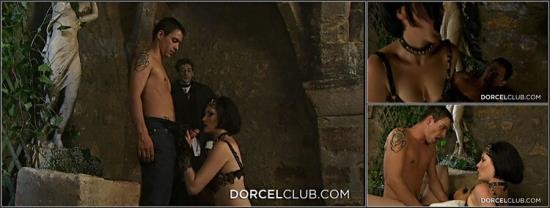 Dorcel Club - Hardcore Fucking For a Dark Goddess In a Cold Haunted Cemetery (FullHD/1080p/245 MB)