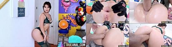 TrueAnal - Nicole Aria - Spreading Open Nicoles Butt (Full HD/1080p/2.1 GB)