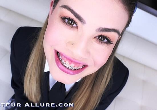 Amateur Allure - Veronica Valentine POV, Horny Schoolgirl Rides a Dick And Swallows Two Loads (FullHD/1080p/1.28 GB)