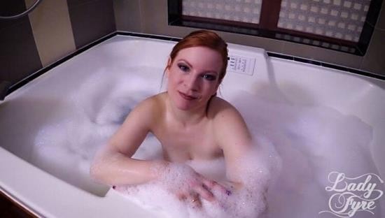 LadyFyre / Clips4Sale - Lady Fyre - Tub Time with Mommy (Full HD/1080p/677.1 MB)