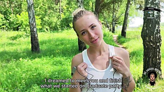ModelHub - Leksa Biffer - Sexy Fit Blonde Sucked And Gave In Young Hairy Pussy In Forest To Her Former Classmate (FullHD/1080p/728 MB)