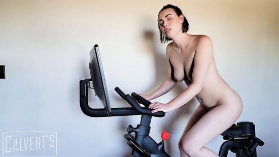 Manyvids - Casey Calvert - Fucked While Riding My Exercise Bike (FullHD/1080p/89.3 MB)