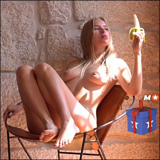 PornHub - Mira David - Sexually Hungry Blonde Gets What She Wants - Intense Fuck And Facial Cumshot! (FullHD/1080p/383 MB)