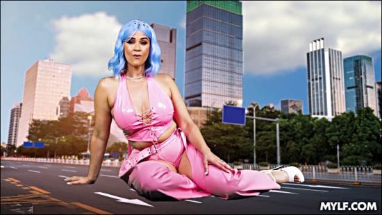 MylfLabs - Miss Raquel Giantess MILF (FullHD/1080p/1.00 GB)