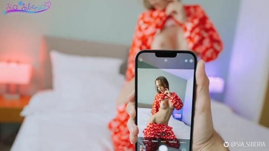 Onlyfans - She Asked To Take Photos But Fucked Me Sia Siberia SiaSiberia (FullHD/1080p/155 MB)