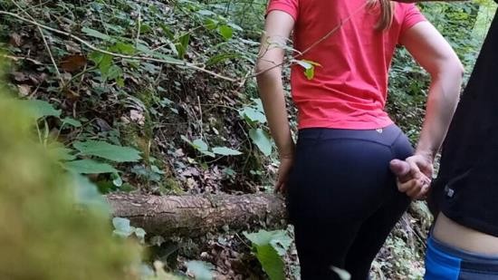 Onlyfans - She Begged Me To Cum On Her Big Ass In Yoga Pants While Hiking, Almost Got Caught Real Amaters (FullHD/1080p/197 MB)