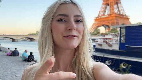 Onlyfans - I Fucked a Random Guy On My Weekend In Paris And Let Him Cum On Me  Eva Elfie Eva Elfie (FullHD/1080p/824 MB)