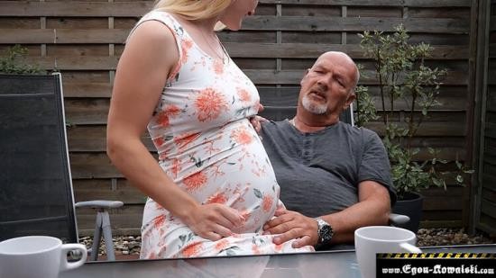 Onlyfans - Pregnant and Horny Egon Kowalski (FullHD/1080p/119 MB)