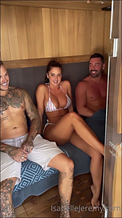 Onlyfans - Isabelle Eleanore Hot Wife Threesome In Sauna (FullHD/1080p/114 MB)