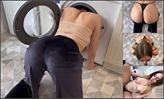 PornHub - Beautiful Stepsister With a Perfect Body Got Stuck In a Washing Machine. Fucked Her (FullHD/1080p/308 MB)