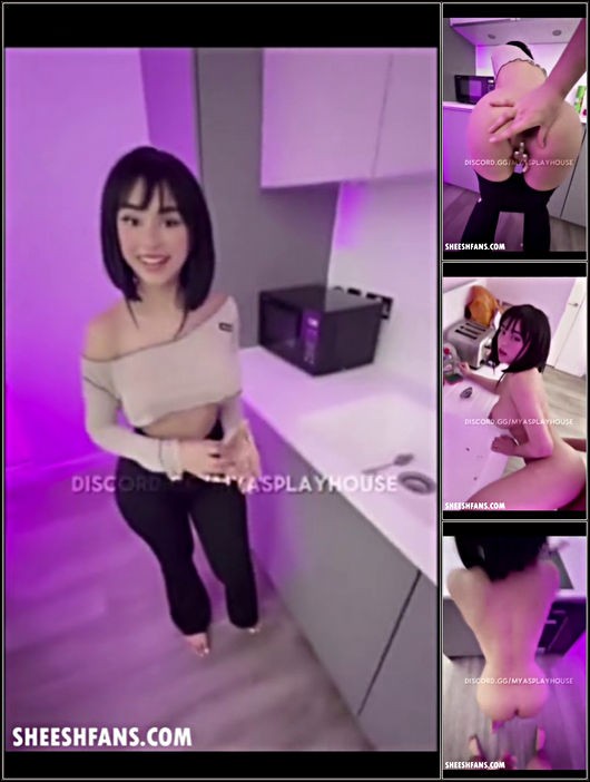 Onlyfans - Lela Sohna Kitchen Fuck Video (HD/720p/50.0 MB)