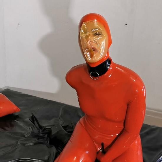 Onlyfans - Vickydevika - Having Some Fun With My Red Breathplay Hood (FullHD/1080p/612 MB)