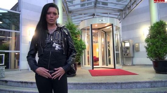 MyDirtyHobby - Tina Tower  Hotelbesuch Mit Analversuch (HD/720p/158 MB)