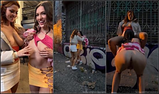 Onlyfans - Back-Alley-Bar-Hookup---Katie-Davis---Elly-Clutch-1U2QWTIf (UltraHD 2K/1920p/195 MB)