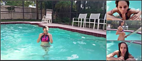 ManyVids - Katy Faery Summertime Poolside Suck n Fuck Pov (HD/720p/206 MB)