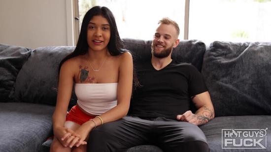 HotGuysFuck - Reina Heart Spencer Glizzy Cums On Reina Hearts Pussy Then Send (FullHD/1080p/373 MB)