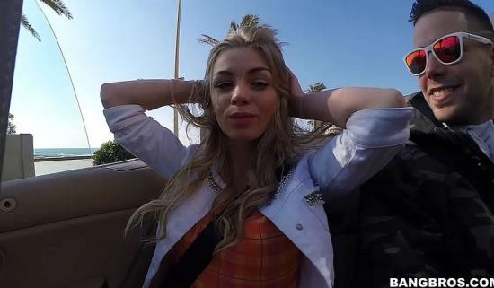PublicBang/BangBros - Lolly Gartner: Lolly Rides Again! Public Fucking Extravaganza! (FullHD/1080p/1.26 GB)
