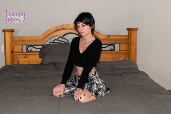 teenytaboo - Kitty Lynn : Kitty The Neighbors Daughter Returns To Get Fucked Again (FullHD/1080p/1.43 GB)