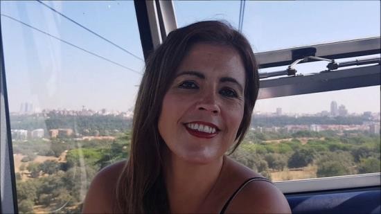 Manyvids - Montse Swinger: Sex in the cable car,park outdoors (HD/720p/1.76 GB)