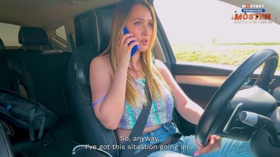 Onlyfans - Hot Mom Stepmom Fucks In The Car With Her Son s Classmate Sasha Paradise (FullHD/1080p/727 MB)