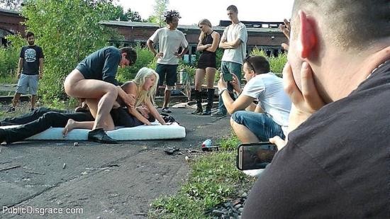 PublicDisgrace/Kink - Juliette March, Layla Pryce,Mona Wales : Cheap Whore Sells Her Gaping Hole to the Lowest Bidder (SD/360p/346 MB)