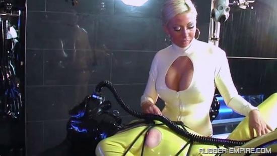 Rubber-Empire - Kate Rubber Godess3 (SD/576p/242 MB)