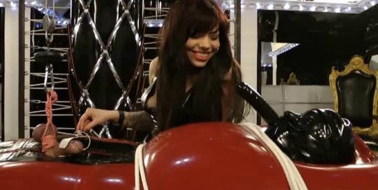 Rubber-Empire - Lady Ashley : Black Rubber Part 3 (SD/576p/117 MB)