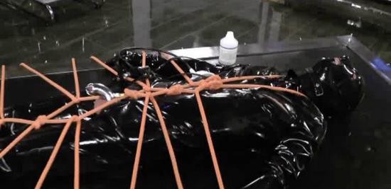 Rubber-Empire - Lady Ashley : The Brink Of Insanity Part2 (SD/576p/97.1 MB)
