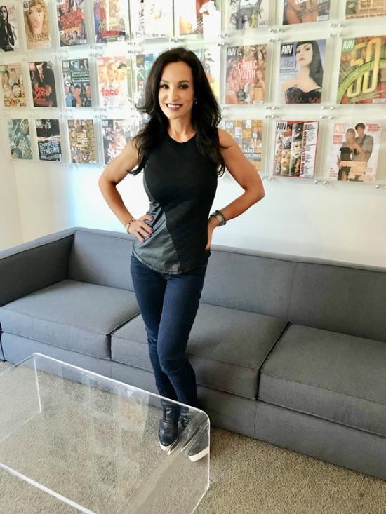 Onlyfans - Lisa Ann Clip 0glyhyopz8178lvnjxt6ui (SD/480p/198 MB)