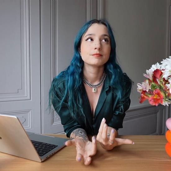 Onlyfans - Entretien D embauche Pour Etre Mon Jouet Sexuel  POV Role Play Par Une Francaise Poilue Khalamite (FullHD/1080p/509 MB)