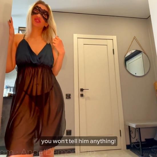 Onlyfans - Caught a Slut Stepmother Cheating She Paid For My Silence With a Fuck Angel Art (FullHD/1080p/268 MB)