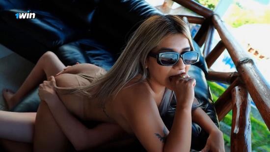 Onlyfans - Mis Padres Me Presentan Una Amiga Para Que Pierda La Virginidad Pipeboy1 and Naty Delgado Pipeboy1 (FullHD/1080p/720 MB)